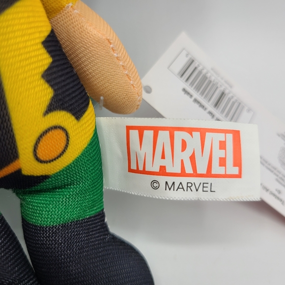 Marvel Avengers Loki Plush Green Cape Yellow Keychain 8.5” New with Tag NWT - Picture 5 of 8